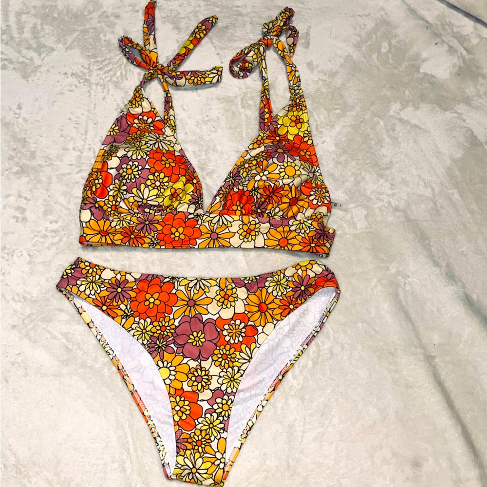 ⚫️ EUC Retro 60s 70s Style Groovy Hippie Floral Shoulder-Tie Bikini EUC Sz Large